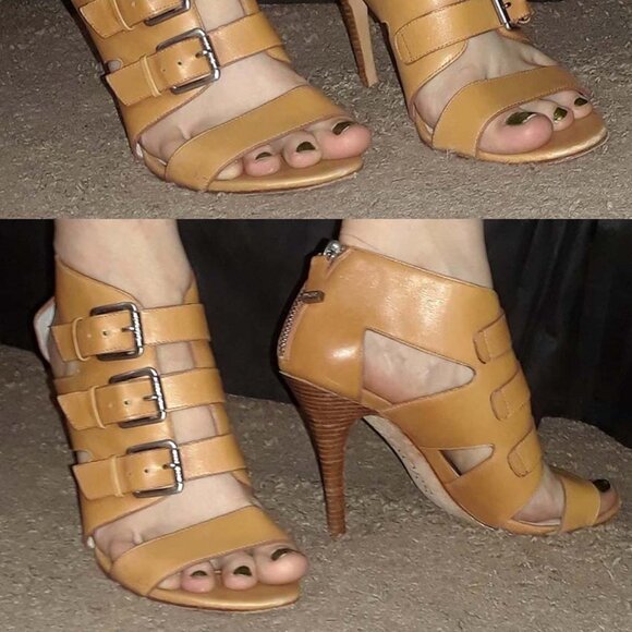 Michael Kors cognac leather sz 9 buckle heels GUC - Picture 16 of 16